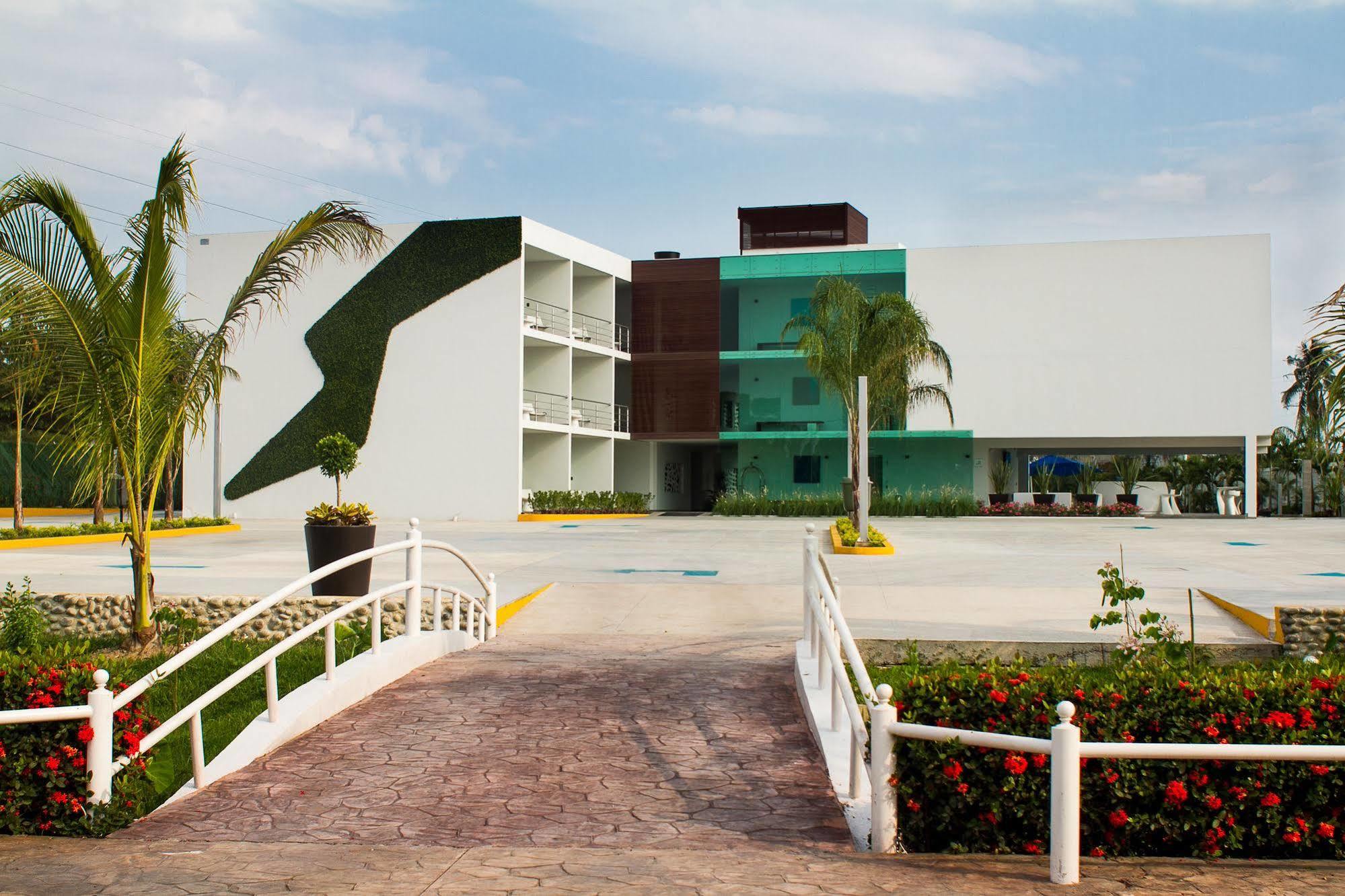Hotel Aqua Spa & Resort Martínez de La Torre Dış mekan fotoğraf