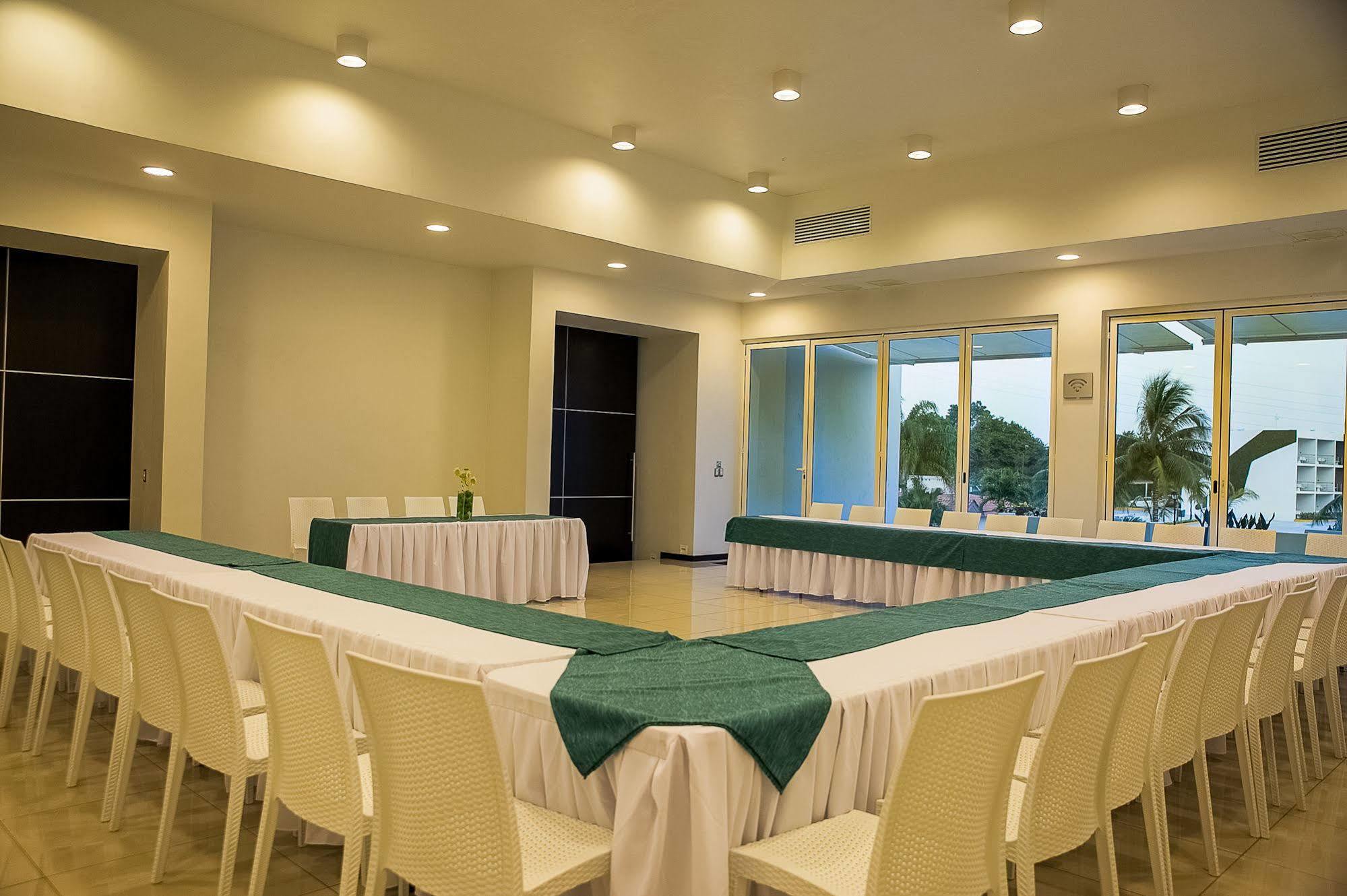Hotel Aqua Spa & Resort Martínez de La Torre Dış mekan fotoğraf